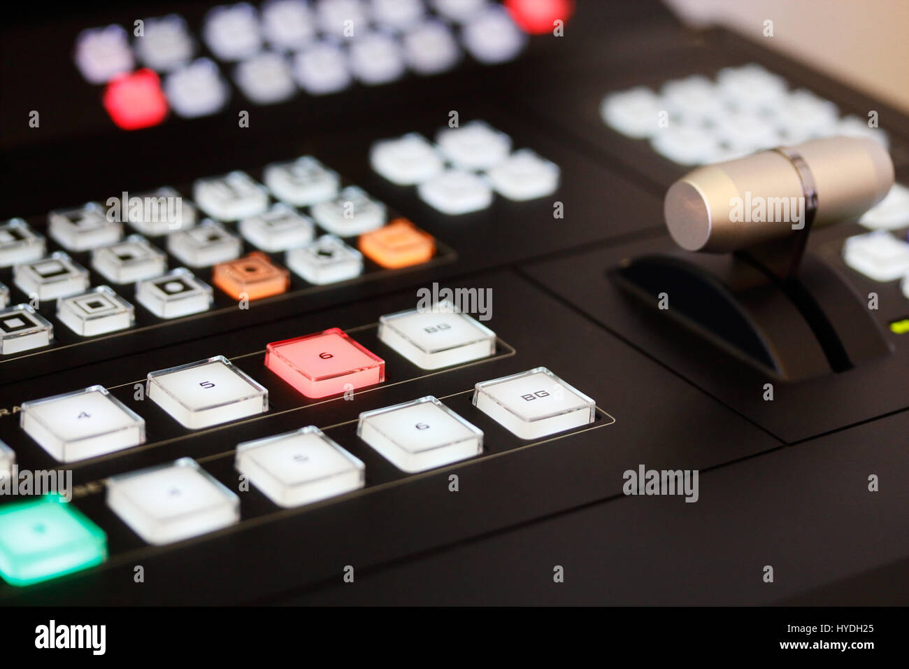 Video-Mixer Control Panel tv Rundfunk Studio hautnah. Selektiven Fokus. Stockfoto