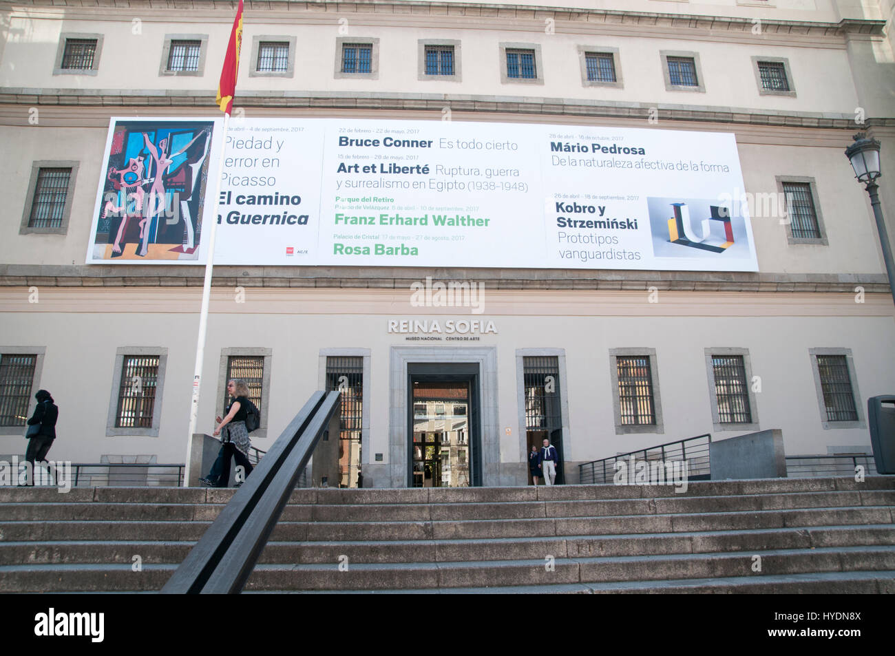 Außenseite des Museo Reina Sofia, Madrid, Spanien Stockfoto