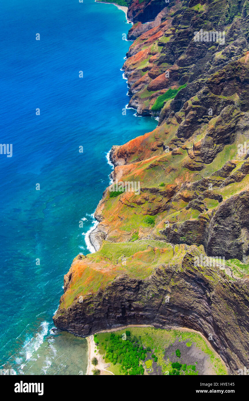 Luftaufnahme der Na Pali Küste von Hubschrauber, Kauai, Hawaii, USA Stockfoto