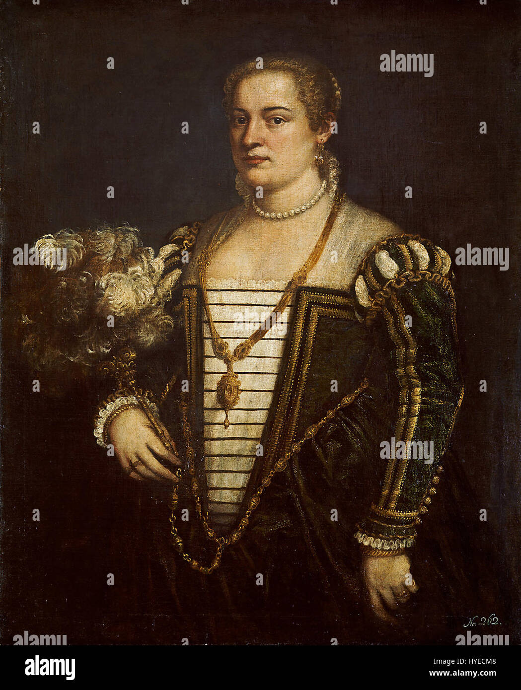 Tizians Porträt seiner Tochter Lavinia fängt sie in einem klassischen Porträtstil ein und demonstriert die Beherrschung der Farben und Details des Künstlers in Renaissanceporträts. Stockfoto