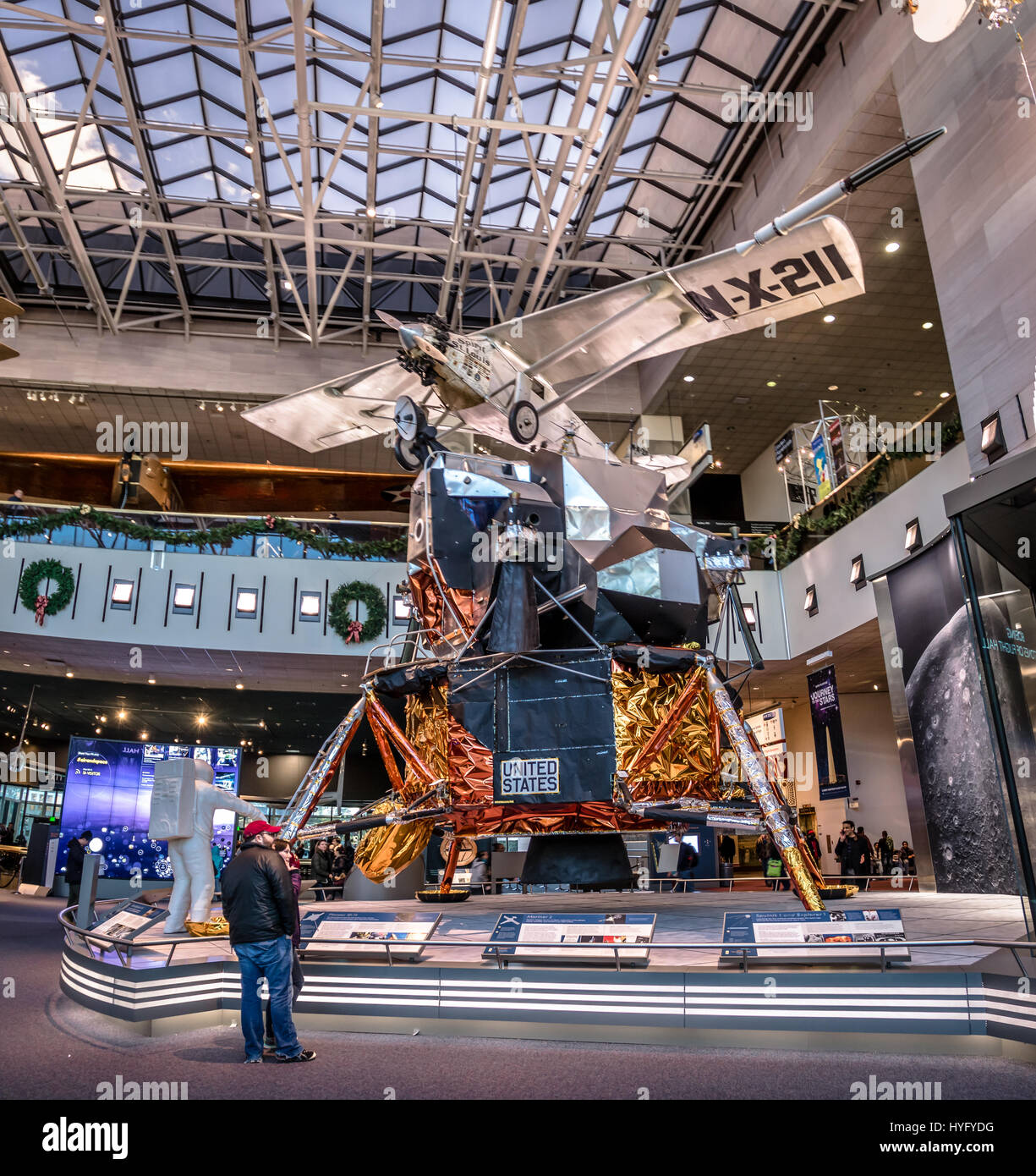 Innenraum des National Air and Space Museum der Smithsonian Institution, Washington, D.C., USA Stockfoto