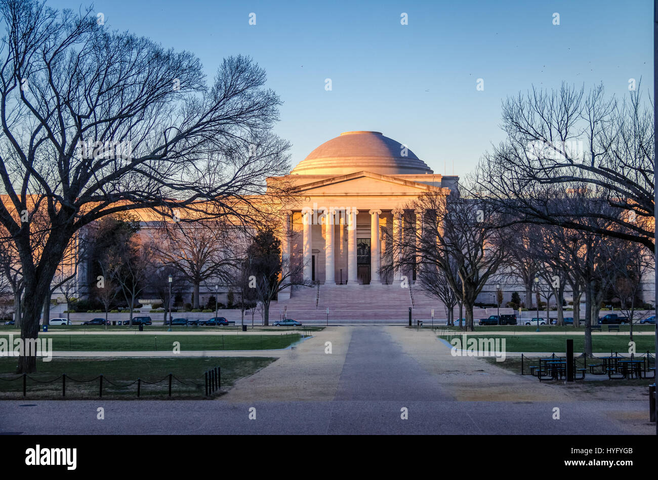 National Gallery of Art West Building bei Sonnenuntergang - Washington, D.C., USA Stockfoto