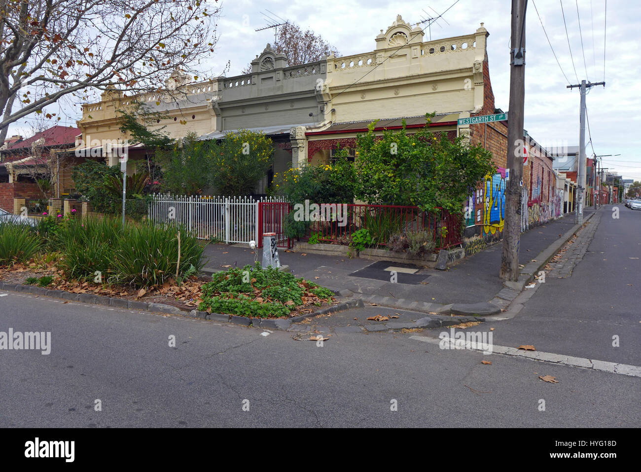 Kombinierte Straße in Fitzroy Melbourne Australien Stockfoto