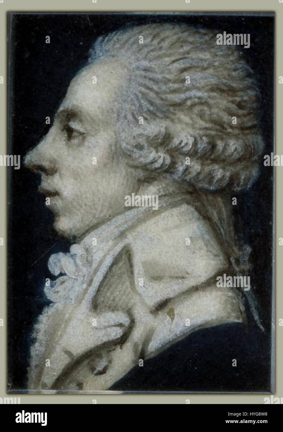 Diese französische Sticknadel zeigt ein detailliertes Porträt eines Mannes, möglicherweise aus dem 19. Jahrhundert. Die Handwerkskunst und der Porträtstil spiegeln die feine Kunstfertigkeit der Zeit wider und kombinieren Schmuck und Miniaturporträts. Stockfoto