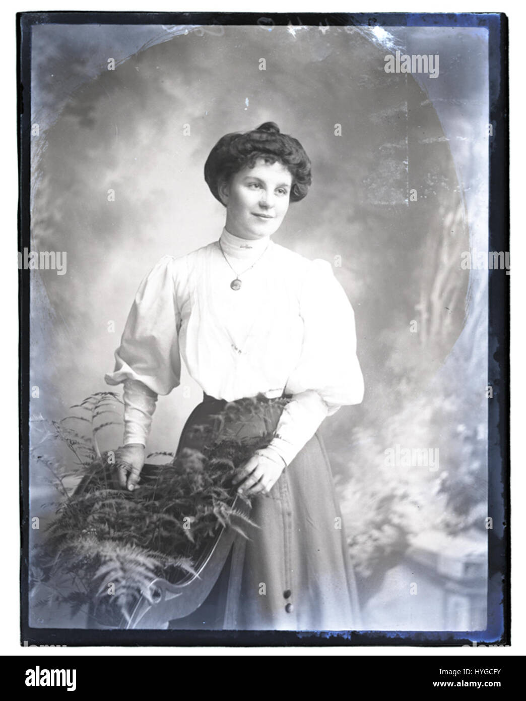 Miss Cox, von David Knights-Whittome, einem britischen Künstler, im Jahr 1944. Stockfoto