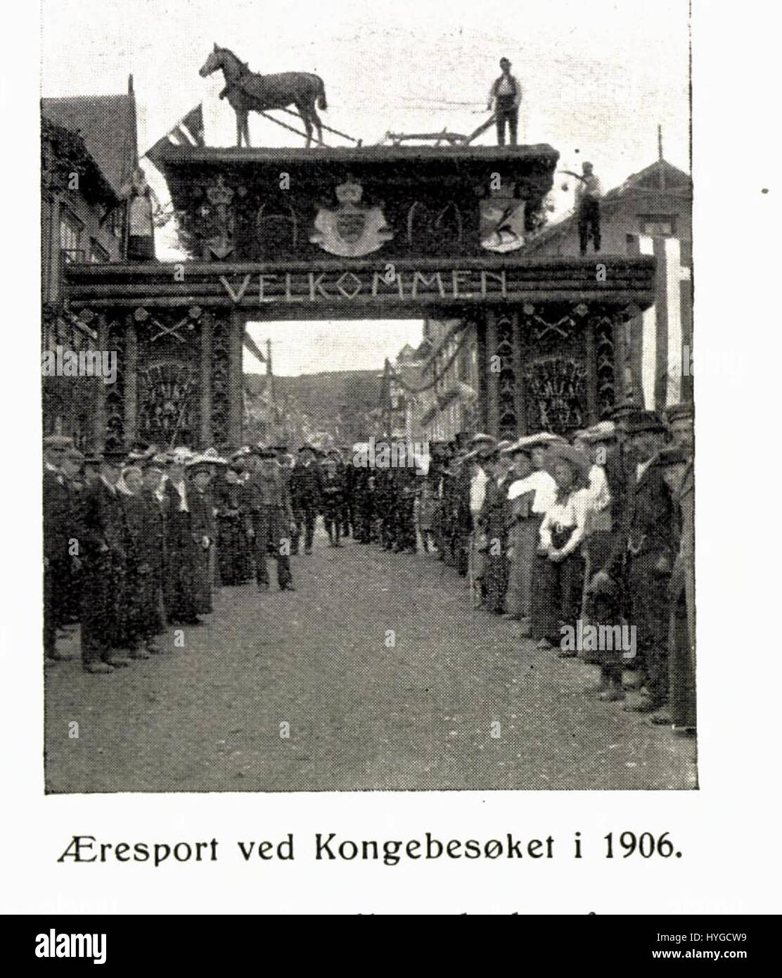 Dieses Bild stammt aus einem historischen niederländischen Archiv und stellt ein spezifisches Dokument oder Manuskript dar, das sich auf die Zeit bezieht, in der es erstellt wurde, was möglicherweise auf eine kulturelle oder rechtliche Aufzeichnung aus der Zeit hinweist. Stockfoto