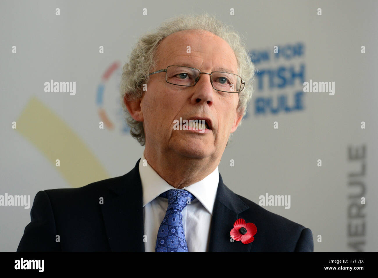 Ehemaligen Labour erster Minister von Schottland Henry McLeish beim Start einer neuen Gruppe "Kampagne für Scottish Home Rule" Stockfoto