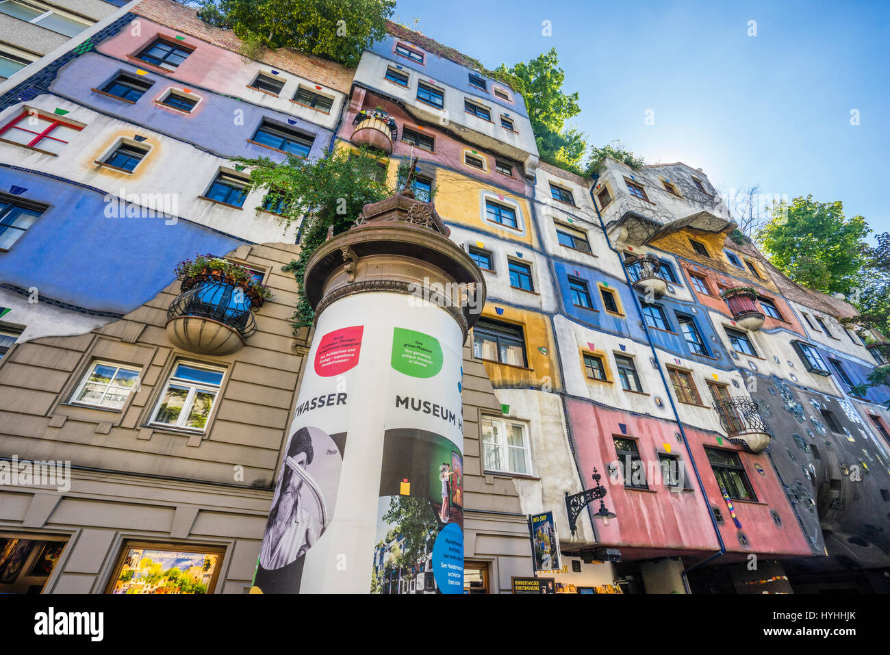 Österreich, Wien, Landstraße Bezirk, Blick auf das Hundertwasserhaus hat eine Sozialwohnung Mehrfamilienhaus mit welligen Fußböden, Thas sich eine ex Stockfoto