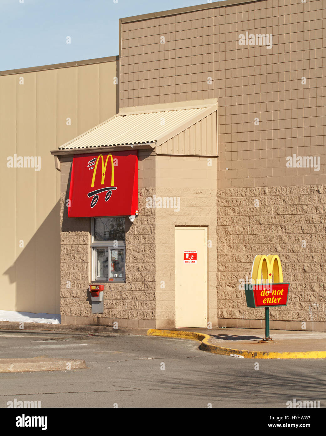 TRURO, Kanada - 4. April 2017: McDonald's Corp ist die größte Kette von Fastfood-Restaurants in der ganzen Welt. Stockfoto