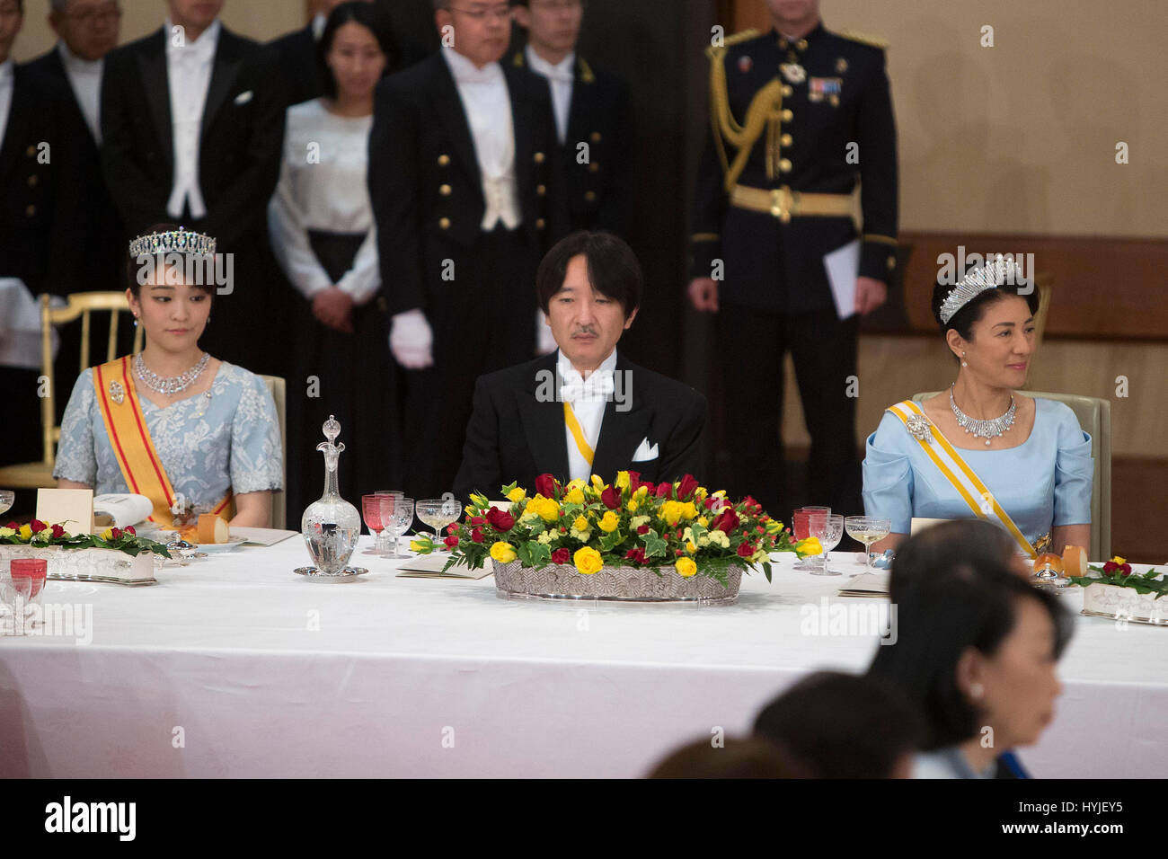 Tokio, Japan. 4. April 2017. Japanischen Kronprinzessin Masako und Prinz Akishino beim Gala-Dinner für die spanischen Könige gelegentlich für ihrer offiziellen Besuch in Japan in ImperialPalace in Tokio auf Mittwoch, 5. April 2017. Am ersten Tag ihrer 3-Tages-Tour von Japan Credit: Gtres Información Más lokalen auf line,S.L./Alamy Live News Stockfoto