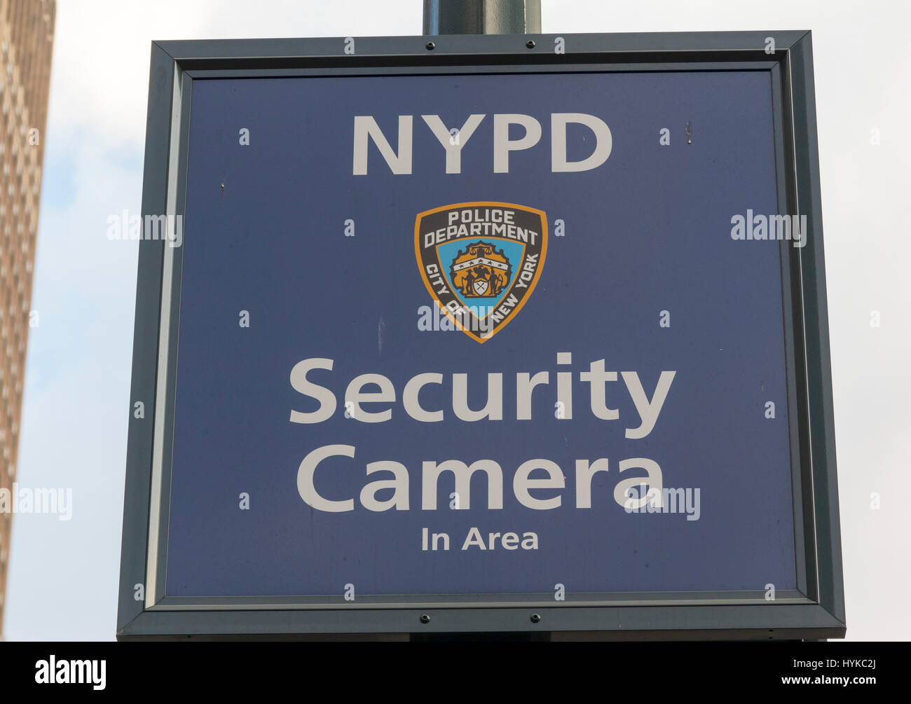 Zeichen für NYPD Überwachungskamera, ohne Kamera. Manhattan, New York, USA Stockfoto