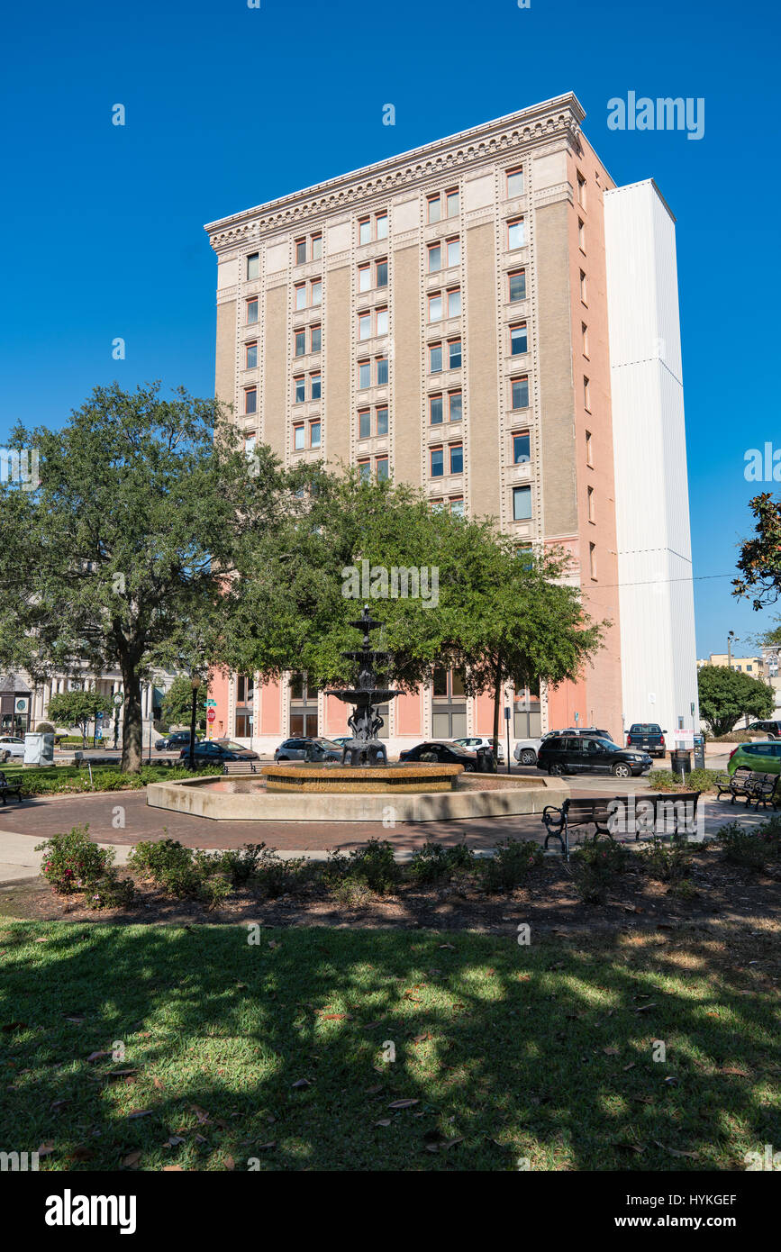 Sevilla-Turm aus über Plaza Ferdinand VII in Pensacola, Florida Stockfoto