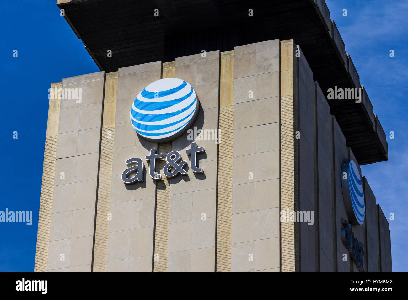 Muncie - ca. August 2016: Zentrale Innenstadt AT&T. AT&T Inc. ist eine amerikanische Telecommunications Corporation XII Stockfoto