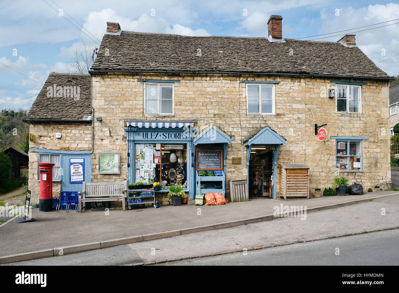 Das lokale Dorf store und Post in uley, Gloucestershire, Vereinigtes Königreich Stockfoto
