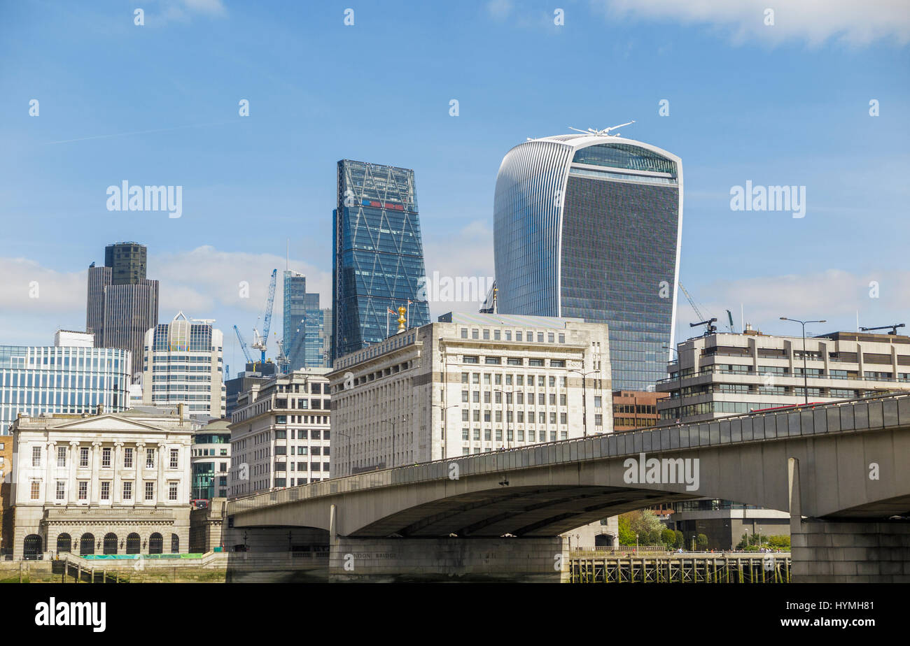 Walkie Talkie, Cheesegrater, Adelaide House, Tower 42, London Bridge: ikonische Gebäude und Strukturen im Finanzbezirk der City of London Stockfoto
