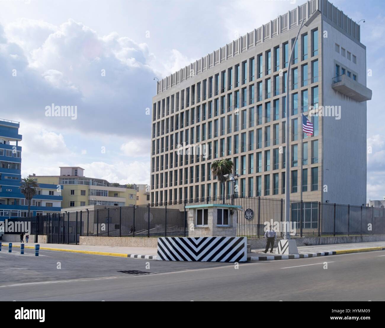 Botschaft von der Vereinigte Staaten von Amerika Gebäude in der Malecon, Havanna, Kuba Stockfoto