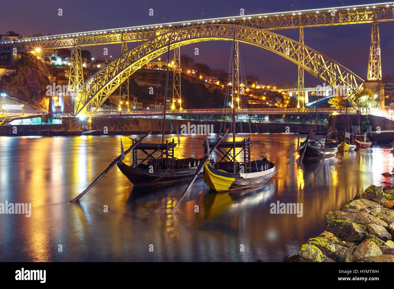 Rabelo Boote auf dem Fluss Douro, Porto, Portugal. Stockfoto