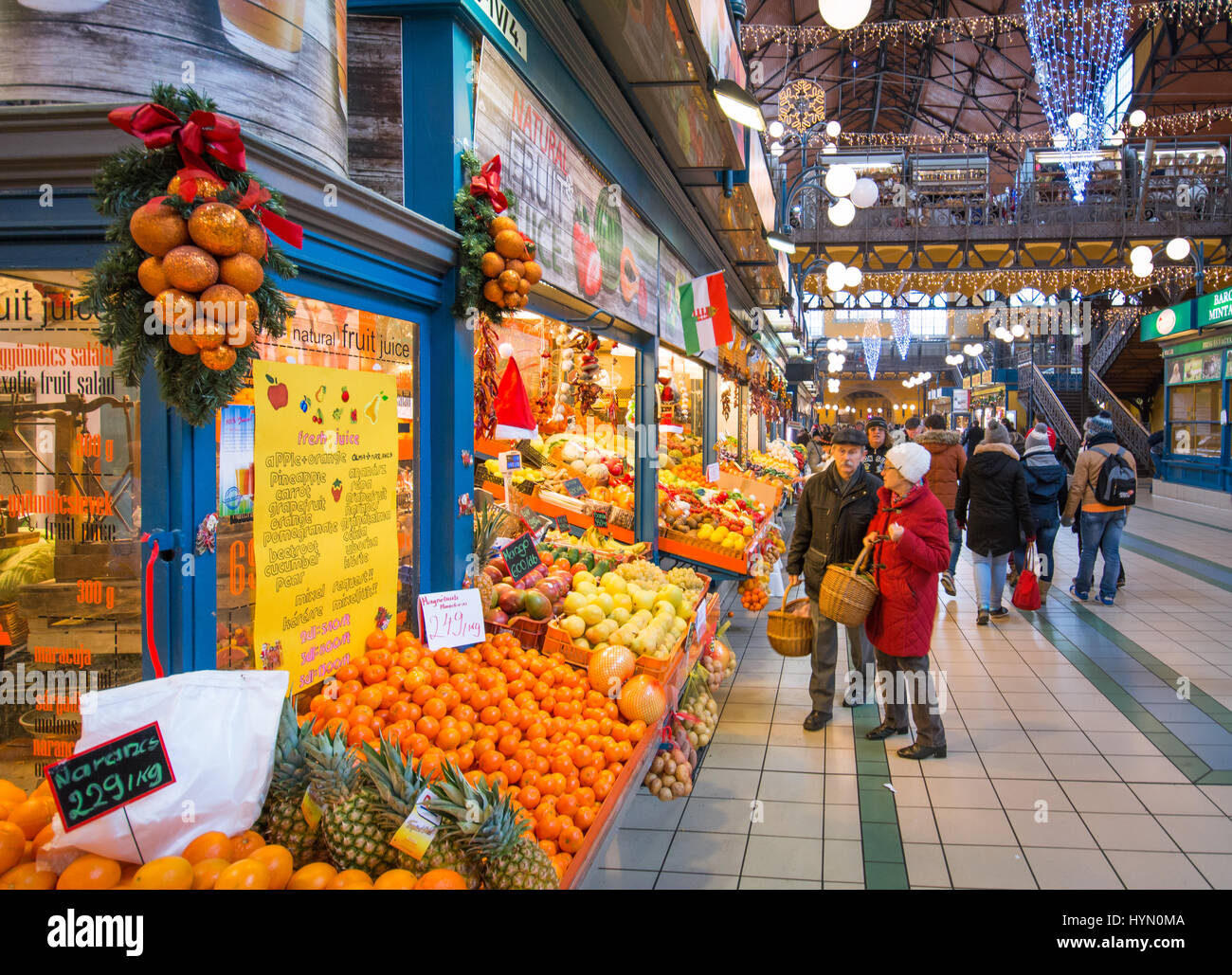 Budapest Central Market in ein Weihnachtsmorgen Stockfoto