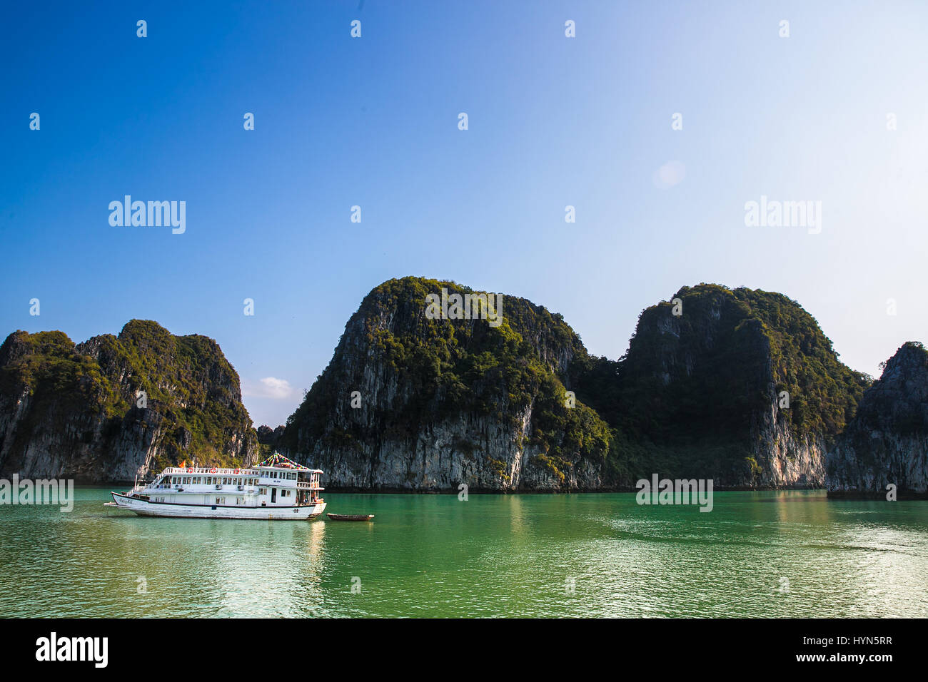 Halong Bay Boot Stockfoto