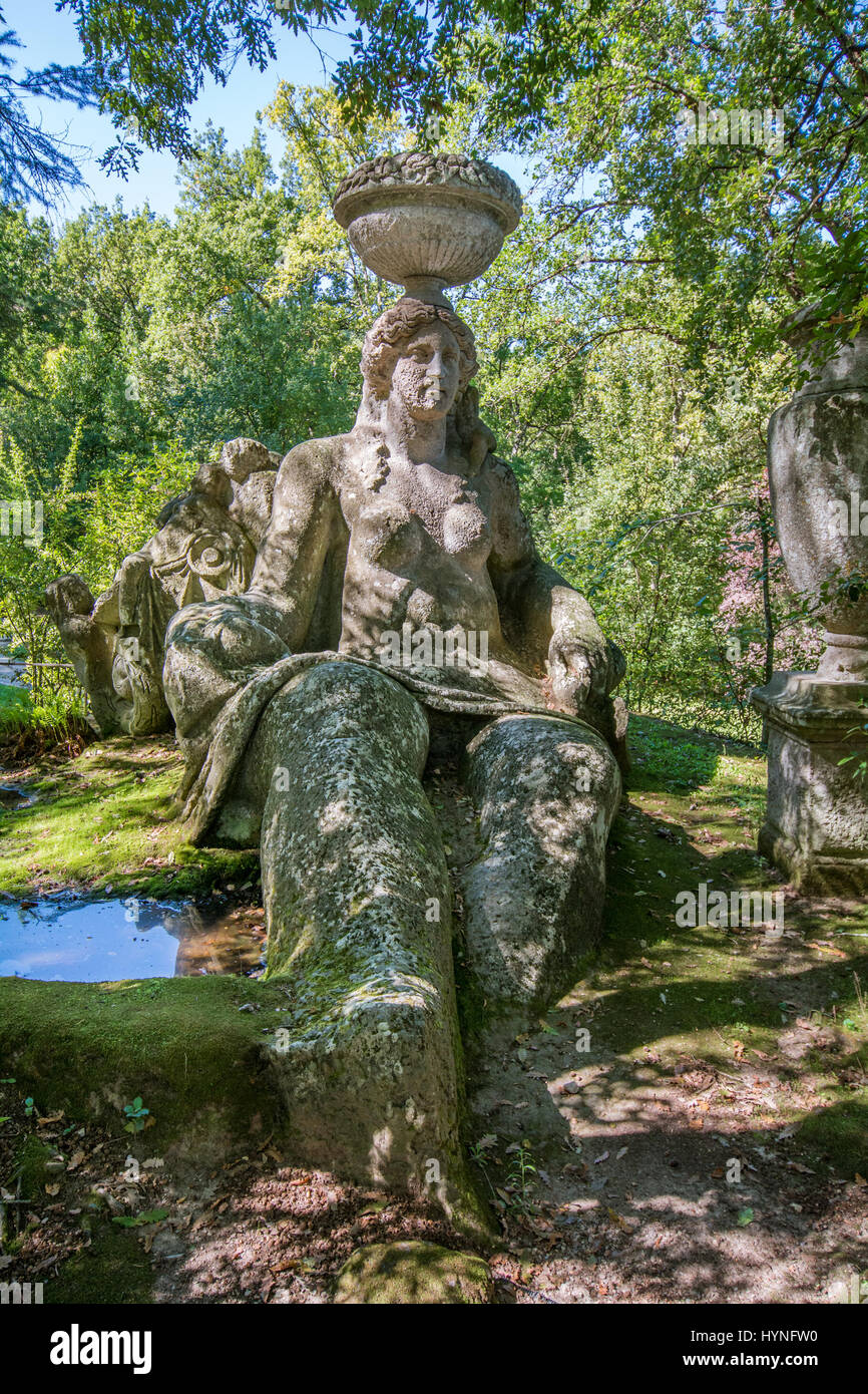 Monster-Park (heiliges Holz) in Bomarzio, mittelalterliches Dorf in der Provinz Viterbo, Latium (Italien) Stockfoto