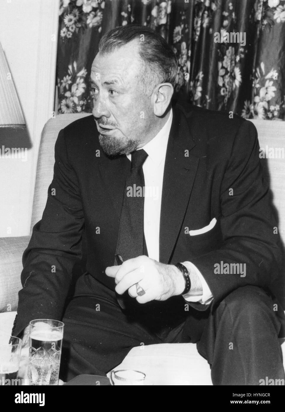 Amerikanischen Autor John Steinbeck. Berlin, Deutschland, 11. Dezember 1963. Stockfoto