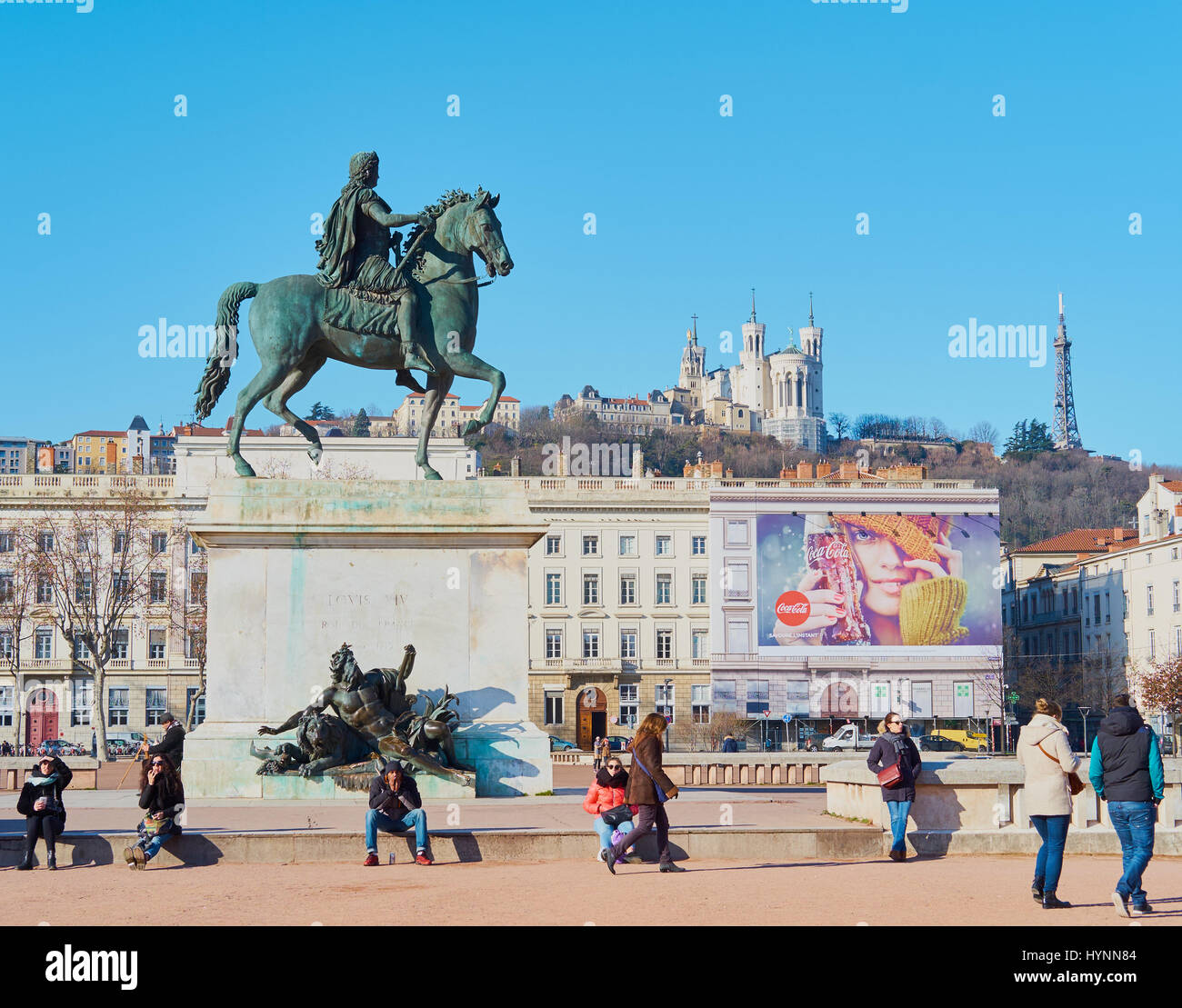 La Place Bellecour, Lyon, Auvergne, Rhône-Alpes, Frankreich. Ein UNESCO-Weltkulturerbe im Herzen der Presqu'ile (Halbinsel) zwischen der Saone Stockfoto