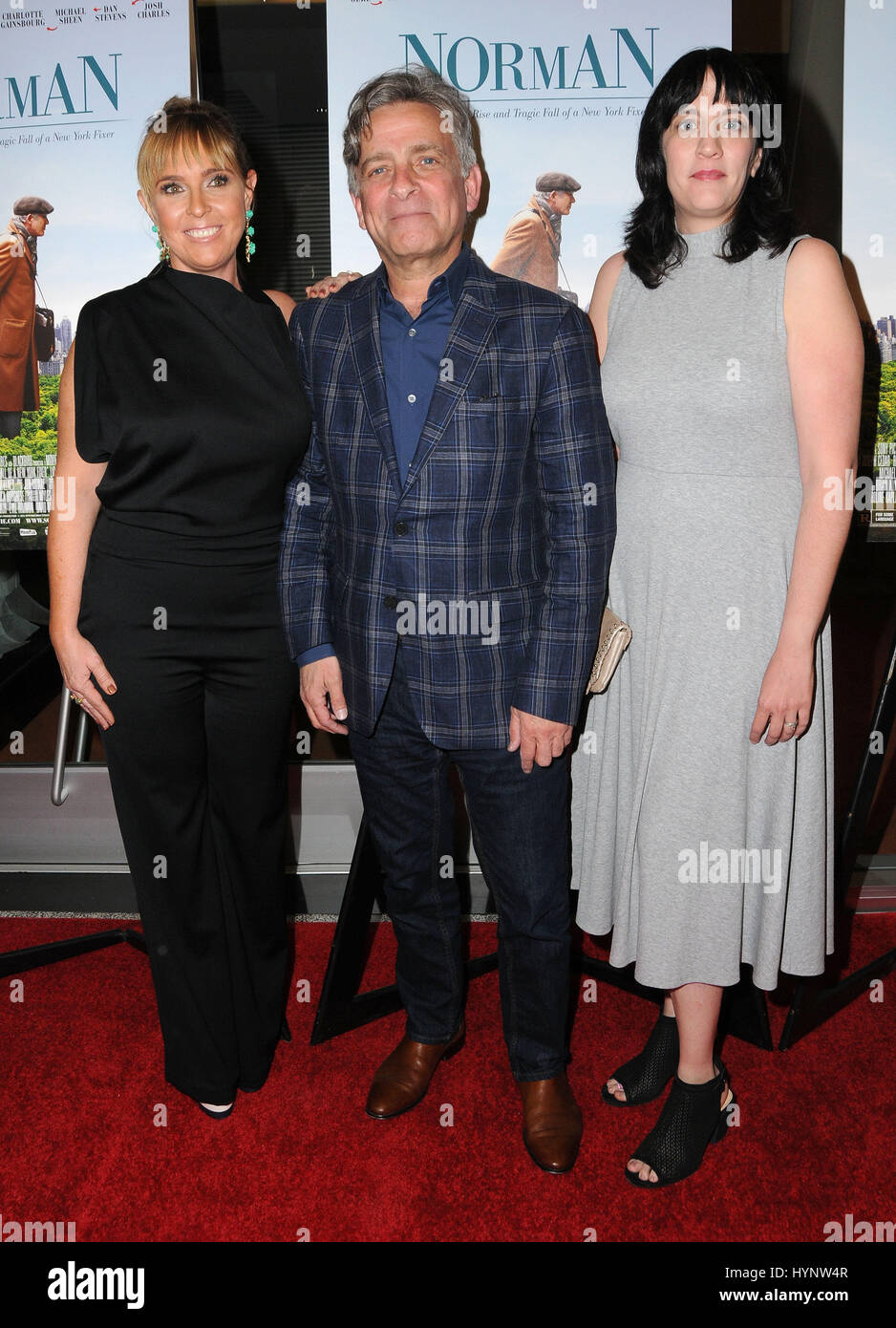 Los Angeles, CA, USA. 5. April 2017. 5. April 2017 - Los Angeles, Kalifornien - Miranda Bailey, Eyal Rimmon, Amanda Marshall. Los Angeles Premiere '' Norman: The moderat steigen und tragischen Fall von ein New York Fixierer '' Linwood Theater am Pickford Center for Motion Picture Study in Los Angeles statt. Bildnachweis: Birdie Thompson/AdMedia Credit: Birdie Thompson/AdMedia/ZUMA Draht/Alamy Live-Nachrichten Stockfoto