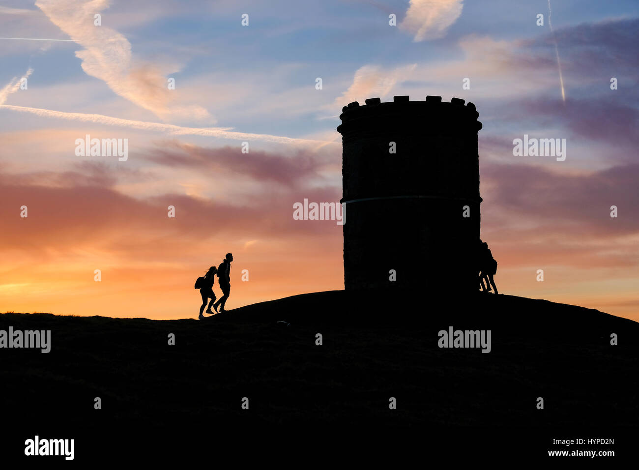Salomos Tempel oder Grinlow Turm als es ist auch bekannt steht über Buxton im Peak District. Stockfoto