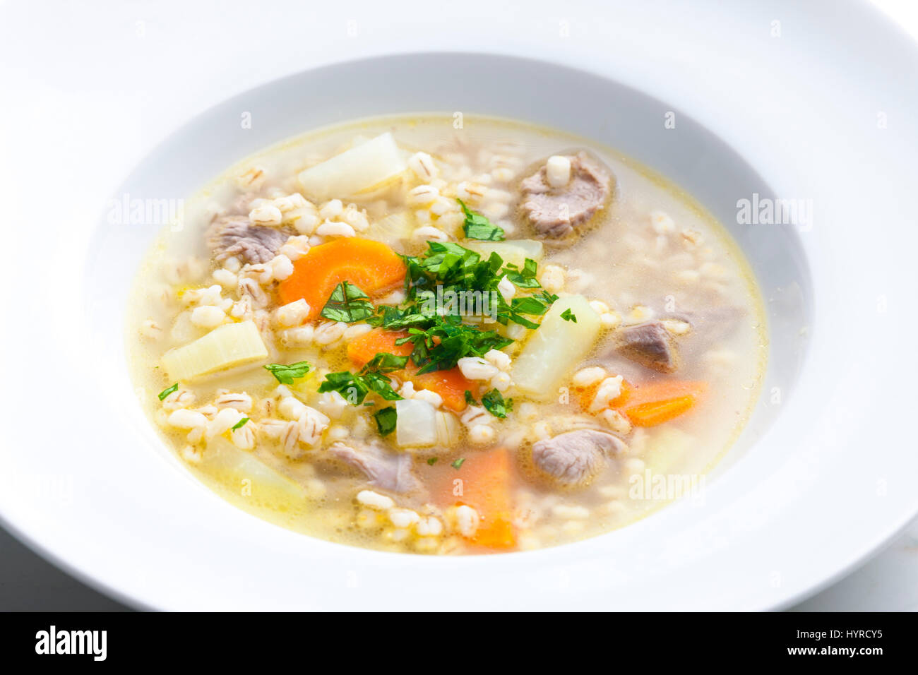 Schottische Suppe Hammel Fleisch mit Kohlrabi und Gerste Stockfoto