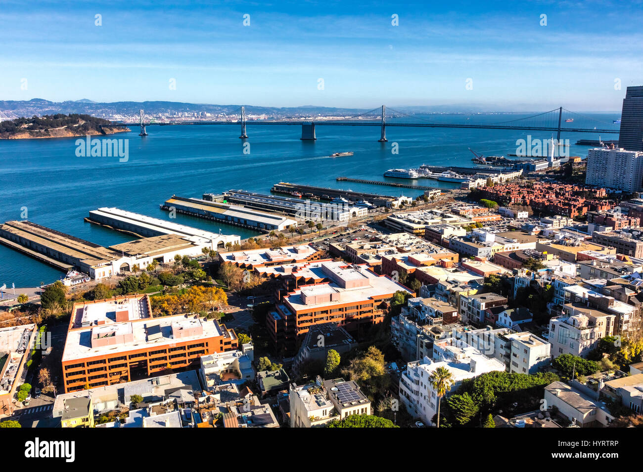 San Francisco Downtown, Kalifornien mit dem Embarcadero und Bay Bridge Stockfoto