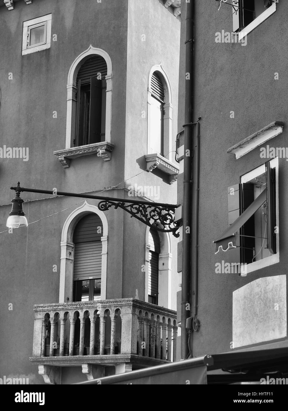 Ecke und Straßenlaterne in Burano Venedig Stockfoto