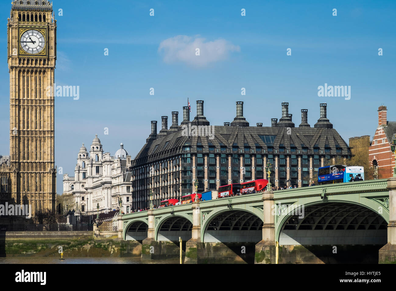 Der Palace of Westminster ist Heimat des House Of Commons und dem House Of Lords, die beiden Häuser des Parlaments des Vereinigten Königreichs, London Stockfoto