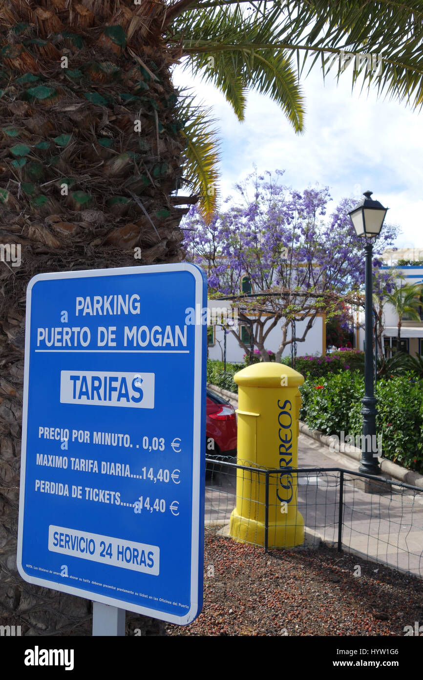Parken in Puerto de Mogan, Gran Canaria, Kanarische Inseln, Spanien, Atlantik, Europa Stockfoto
