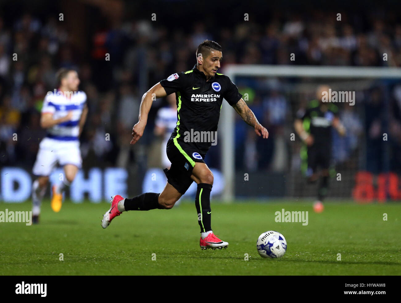 Brighton & Hove Albion Anthony Knockaert während der Himmel Bet Meisterschaft match bei Loftus Road, London. Stockfoto