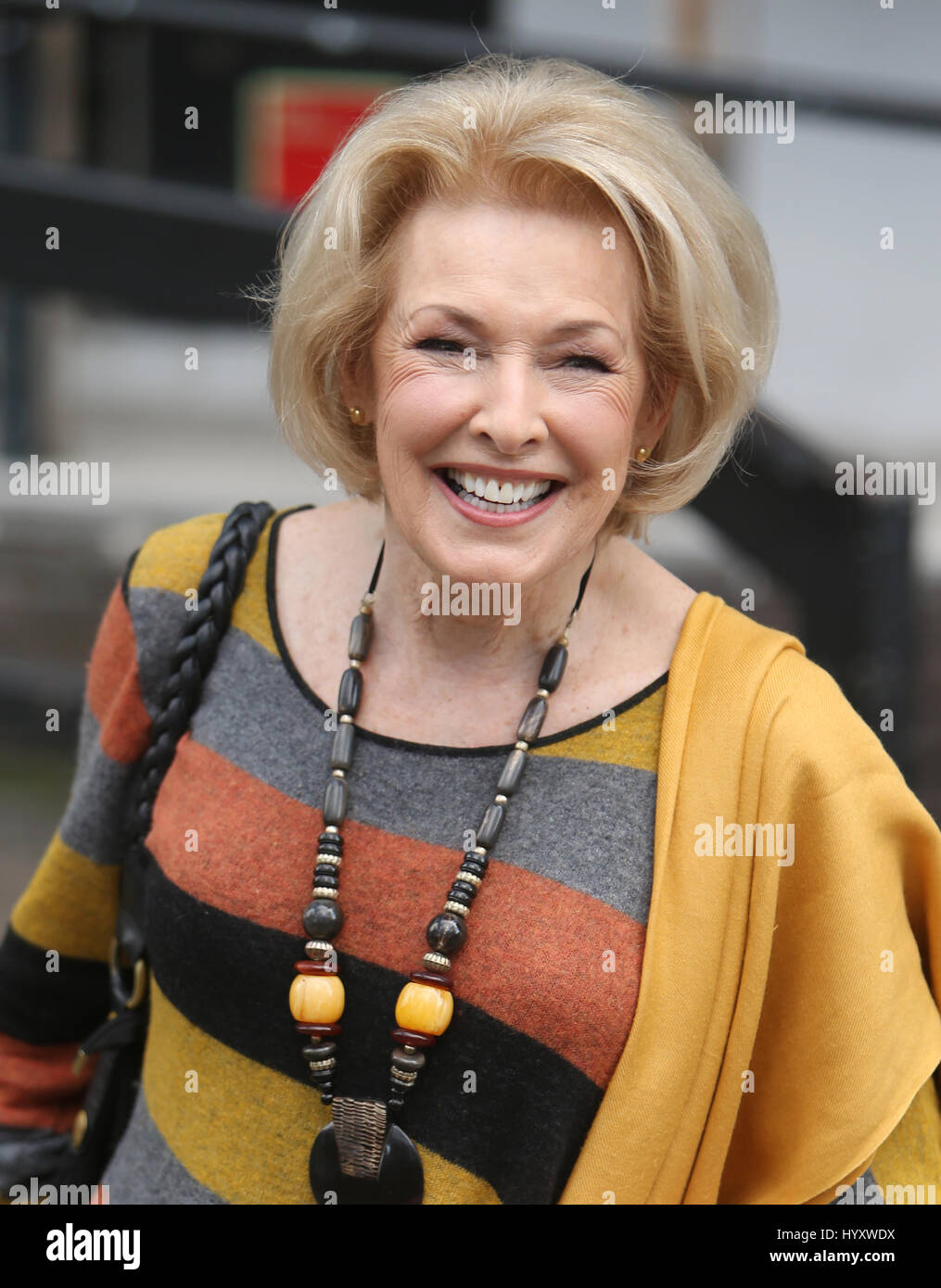 Diana Moran außerhalb ITV Studios mit: Diana Moran wo: London, Vereinigtes Königreich bei: 7. März 2017 Stockfoto