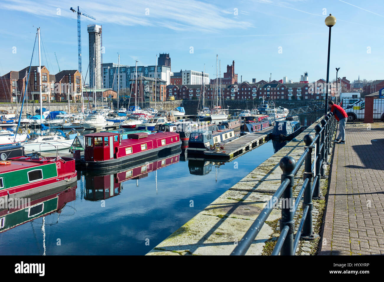 Boote in Liverpool docks Stockfoto