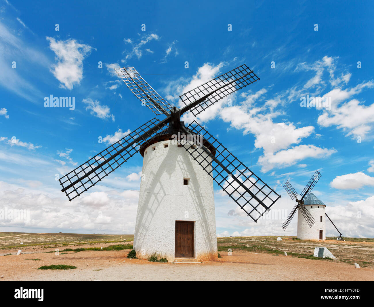 Mittelalterliche Windmühlen in Campo de Criptana, Castilla La Mancha, Spanien. Stockfoto