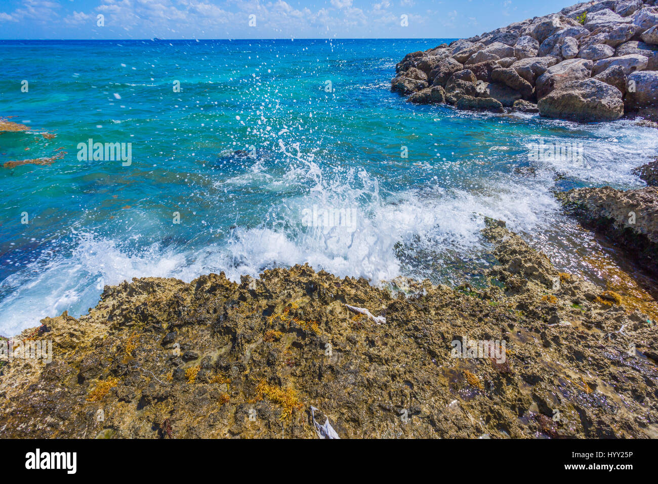 Tropischer Strand im karibischen Meer, Cancun, Mexiko Stockfoto