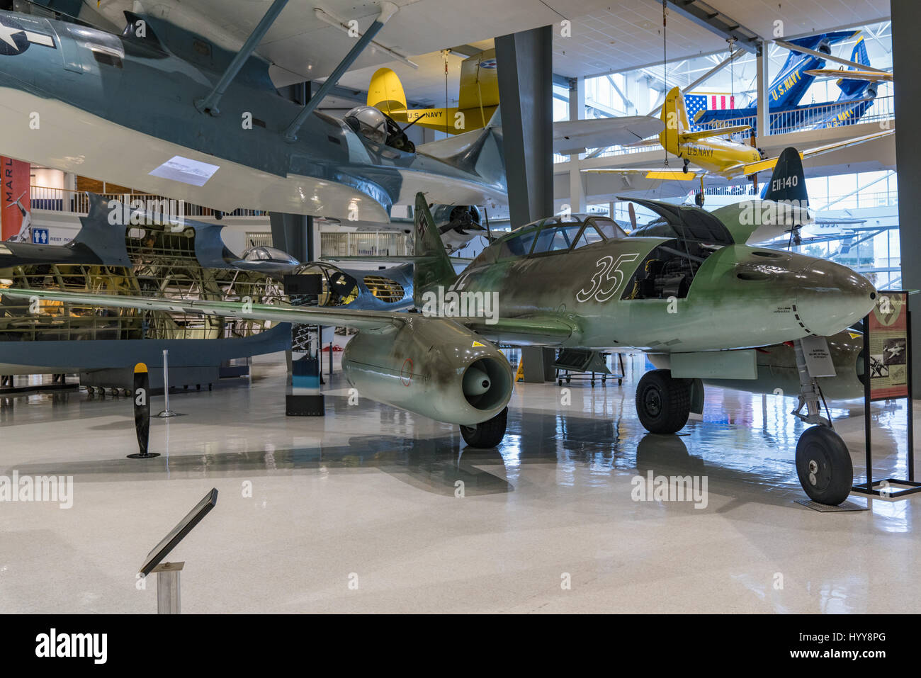 Eine Messerschmitt ME262, die erste operative Düsenjäger im National Naval Air Museum, Pensacola, Florida Stockfoto