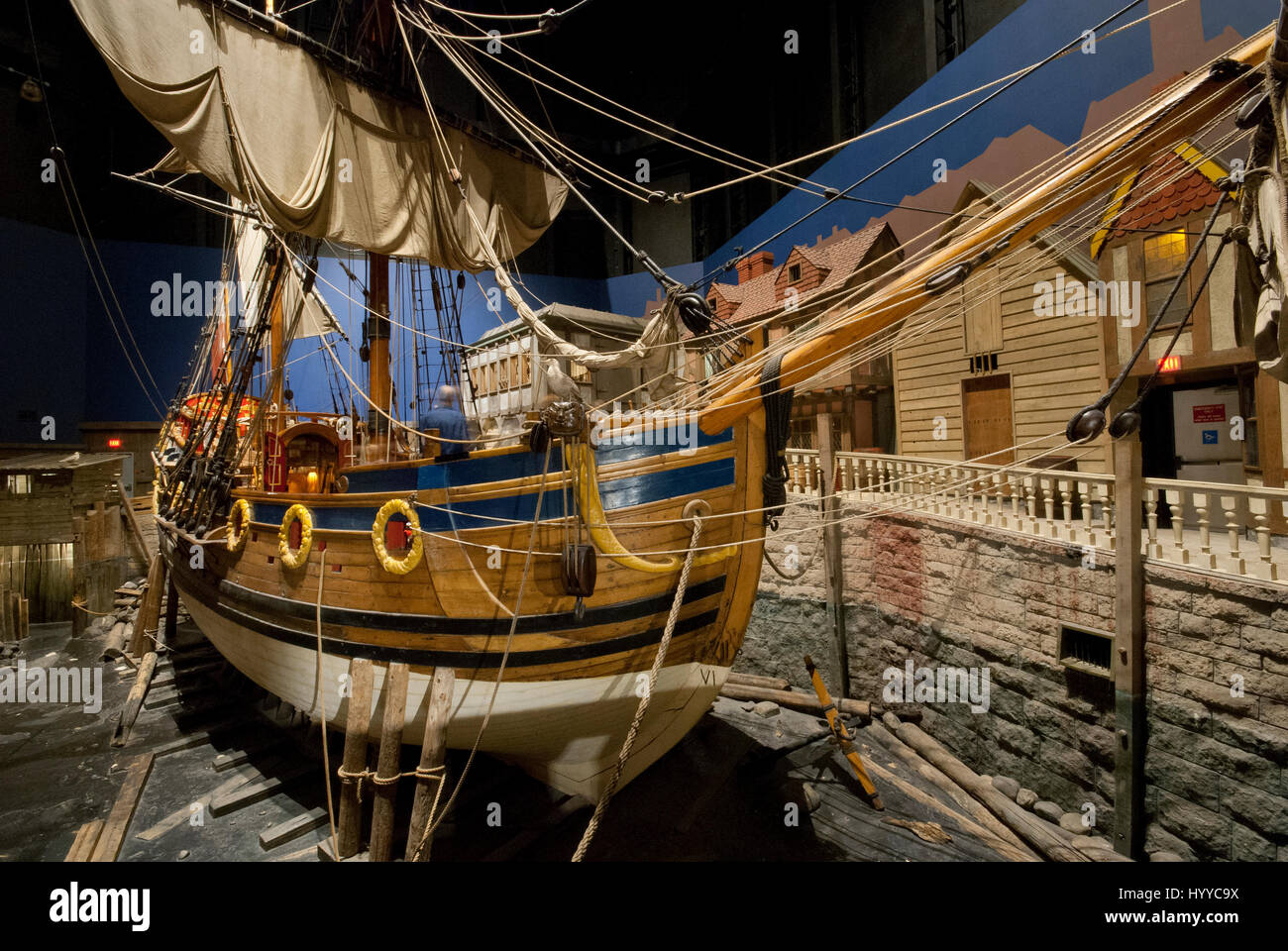 Replik des Schiff Nonsuch, die für eine Handelsreise aus England zur Hudson Bay und zurück in 1668-1669 segelte, Manitoba Museum, Winnipeg, Manitoba, Kanada Stockfoto