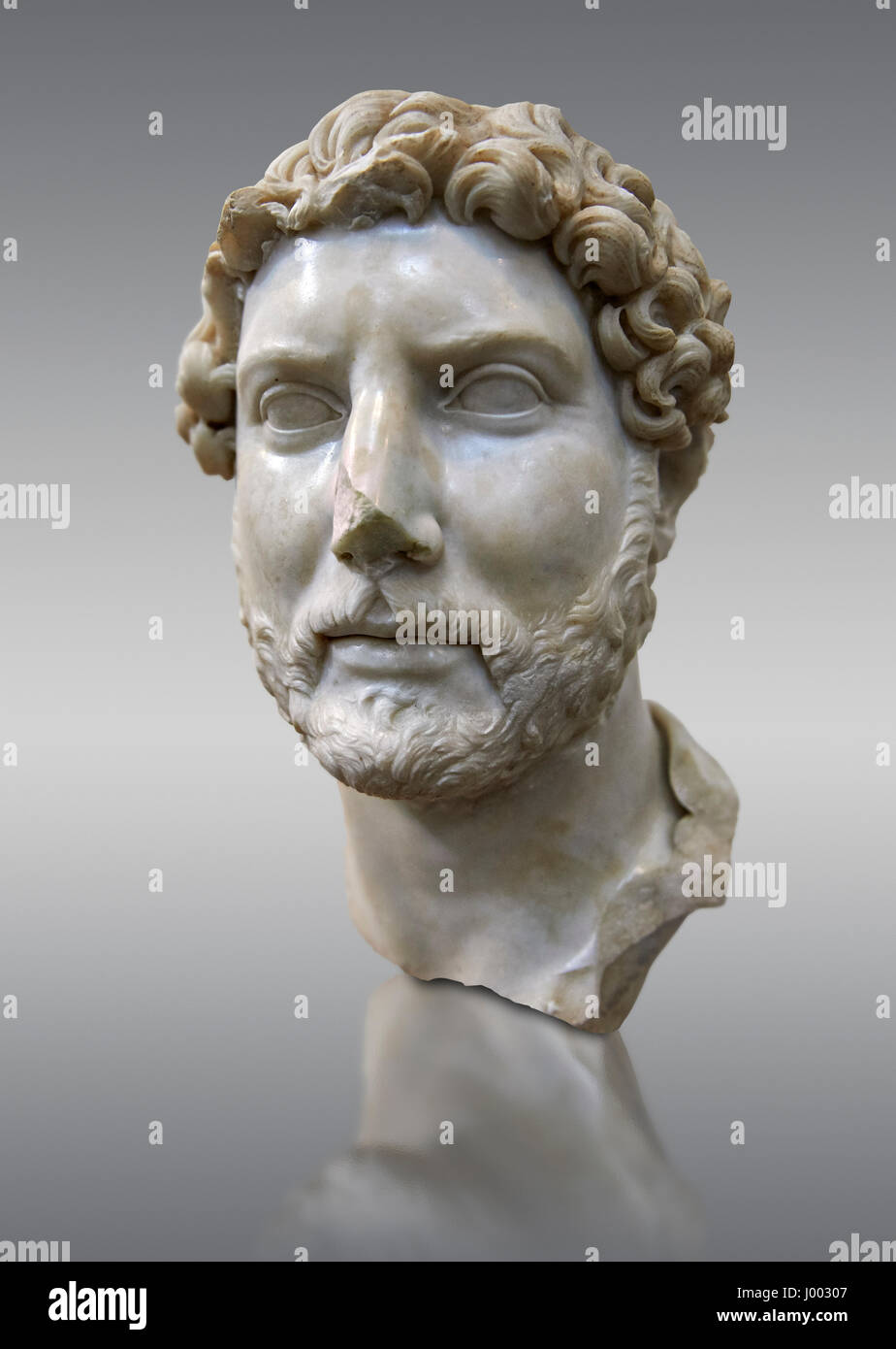 Römische Porträtbüste von Kaiser Hadrian, 117-138 n. Chr., römisches Nationalmuseum in Rom, Italien Stockfoto