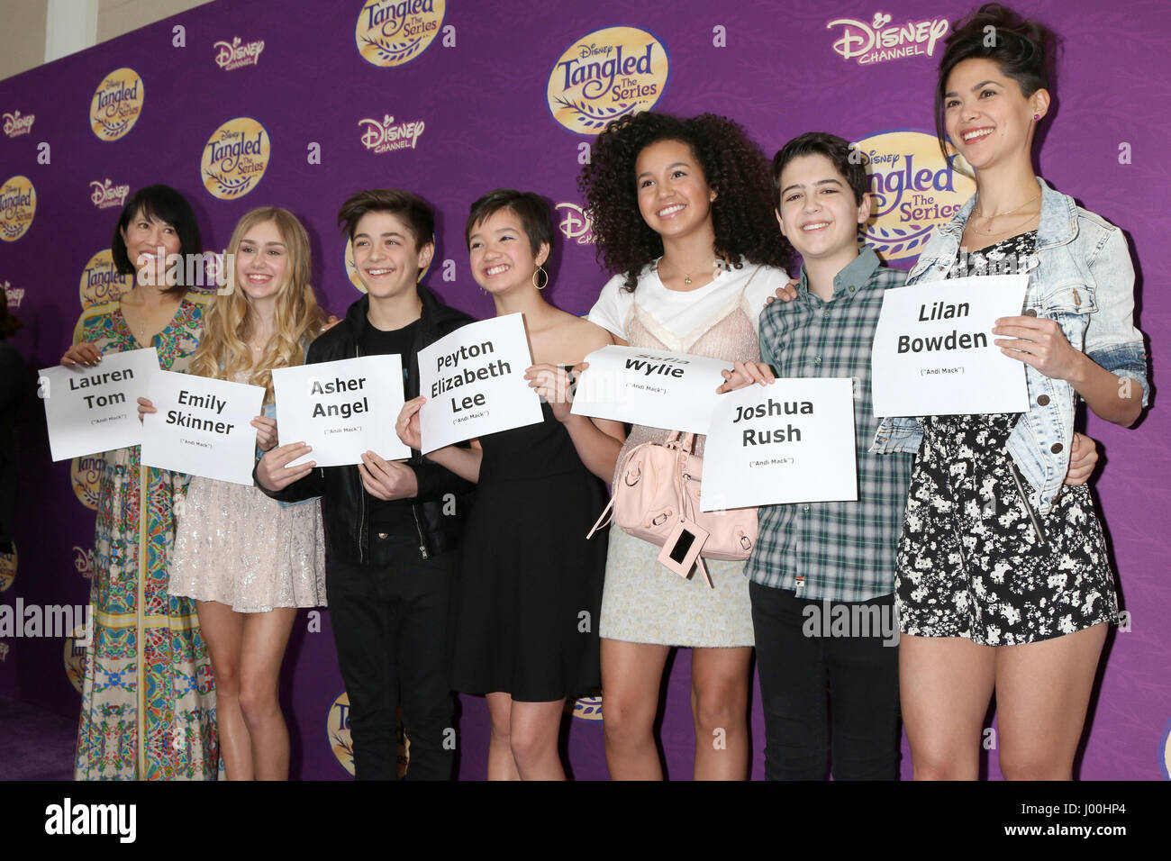 Beverly Hills, CA, USA. 4. März 2017. LOS ANGELES - MAR 4: Lauren Tom, Emily Skinner, Asher Engel, Peyton Elizabeth Lee, Sofia Wylie, Joshua Rush, Lilan Bowden an der '' verwirrt vor je nach '' Screening Paley Center für-Medien am 4. März 2017 in Beverly Hills, CA Kredit: Kathy Hutchins / via ZUMA Draht/ZUMA Draht/Alamy Live-Nachrichten Stockfoto