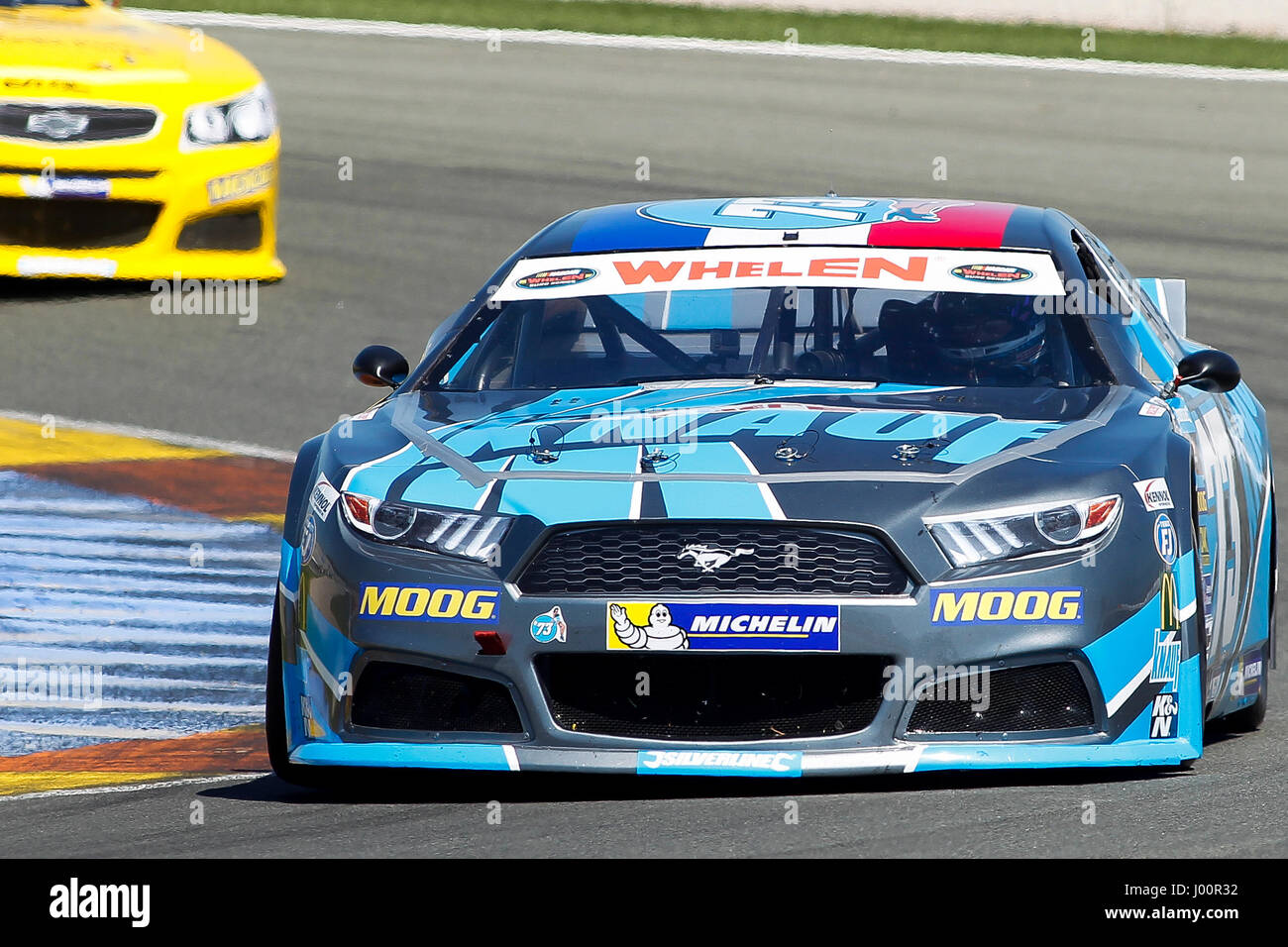 Valencia, Spanien. 8. April 2017. Valencia, ESPANA - März 2017: Bouccena während der NASCAR WHELEN EURO Serie Rennen 1 ELITE 1 in Circuit Ricardo Tormo, Cheste, Valencia, Spanien. : Bildnachweis Cronos/Omar Arnau: Cronos/Alamy Live-Nachrichten Stockfoto