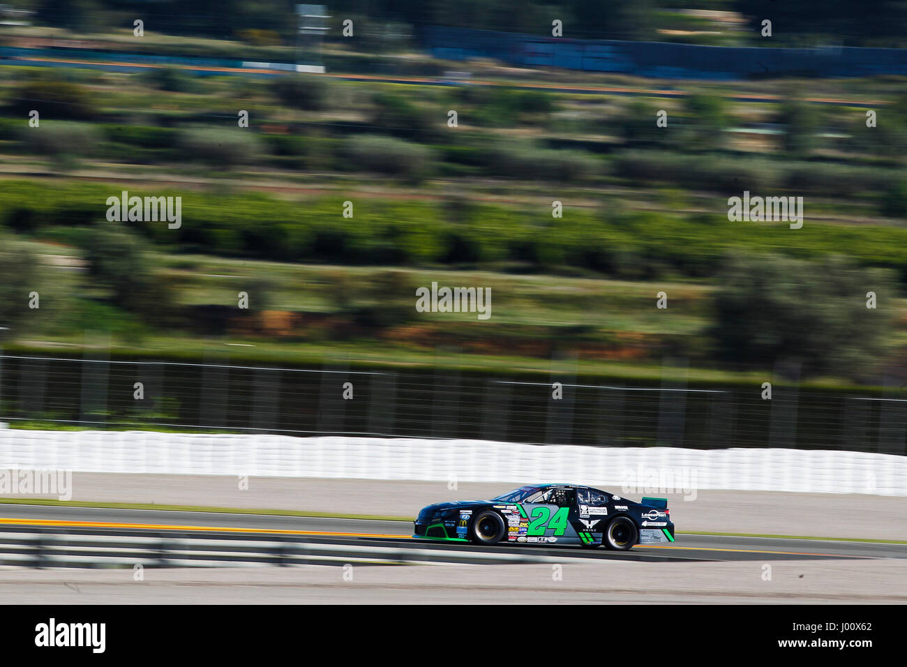 Valencia, Spanien. 8. April 2017. Valencia, ESPANA - März 2017: Dumarey während der NASCAR WHELEN EURO Serie Rennen 1 ELITE 2 in Circuit Ricardo Tormo, Cheste, Valencia, Spanien. Foto: Cronos/Omar Arnau Stockfoto