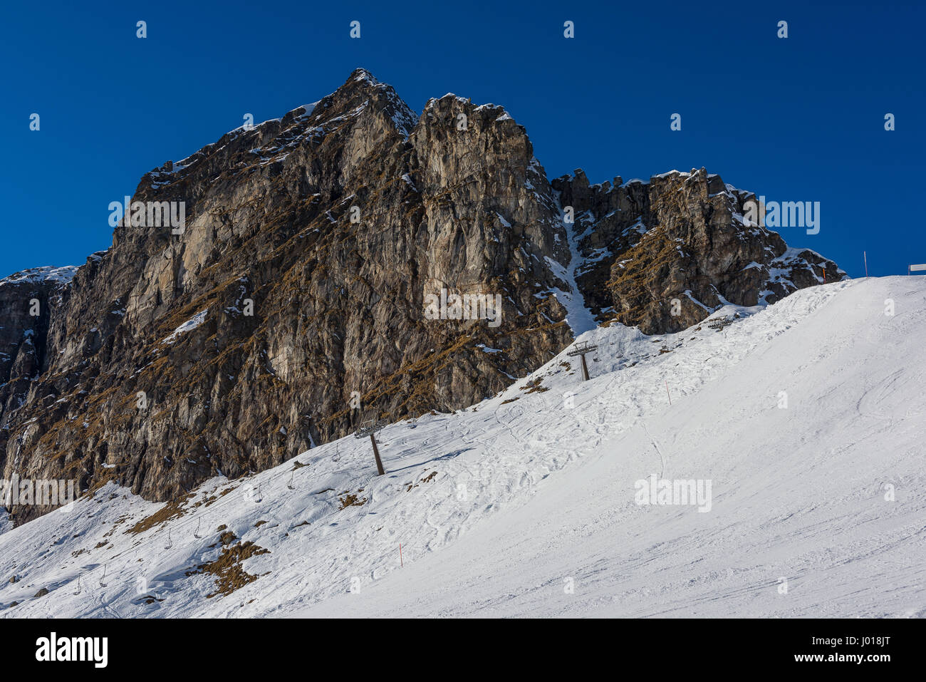 Berg und Ski Pisten in Alagna Valsesia, Piemont. Stockfoto