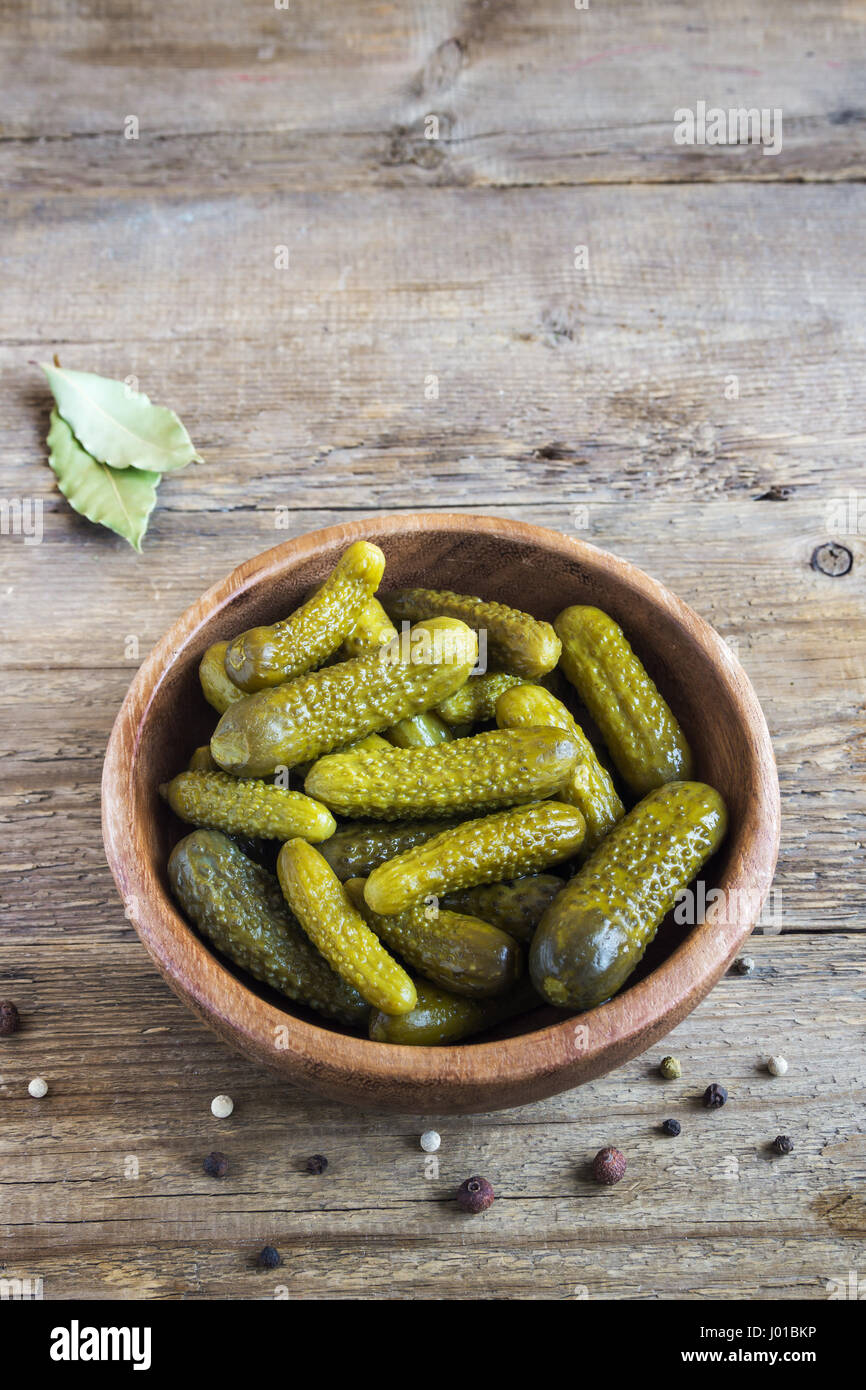 Eingelegte cornichons Fotos und Bildmaterial in hoher Auflösung Alamy