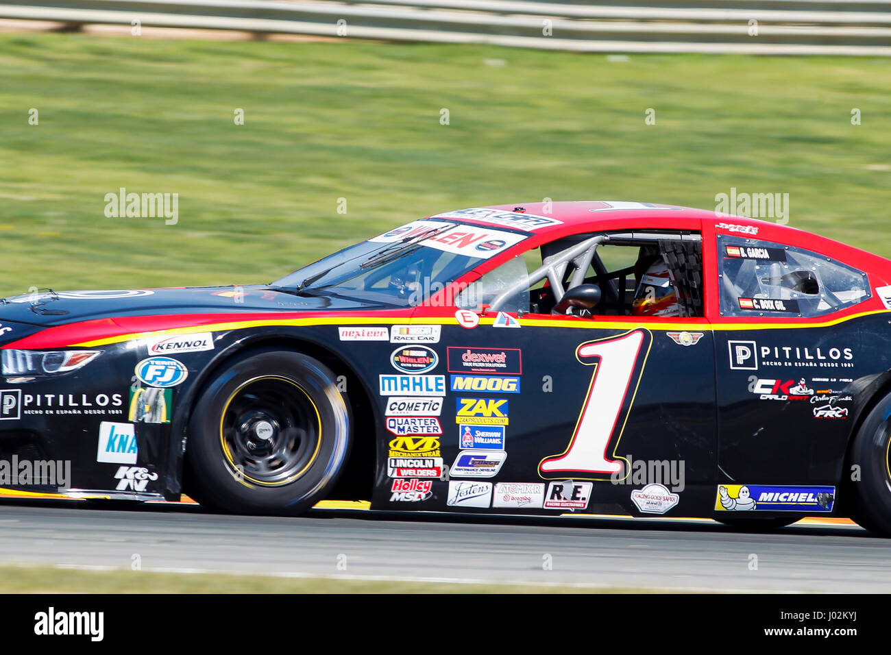 Valencia, Spanien. 9. April 2017.  Borja Garcia während der NASCAR WHELEN EUROSERIE Sitzung Sonntag in Circuit Ricardo Tormo, Cheste, Valencia, Spanien. Foto: Cronos/Omar Arnau/Alamy Live News Stockfoto