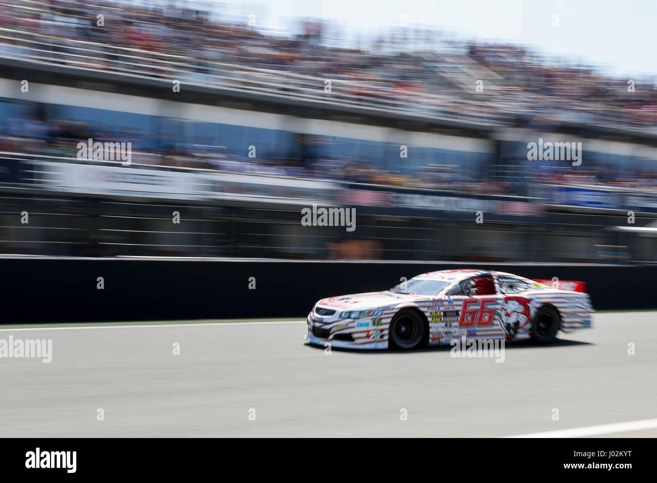 Valencia, Spanien. 9. April 2017.  Bouchut während der NASCAR WHELEN EUROSERIE Sitzung Sonntag in Circuit Ricardo Tormo, Cheste, Valencia, Spanien. Foto: Cronos/Omar Arnau/Alamy Live News Stockfoto