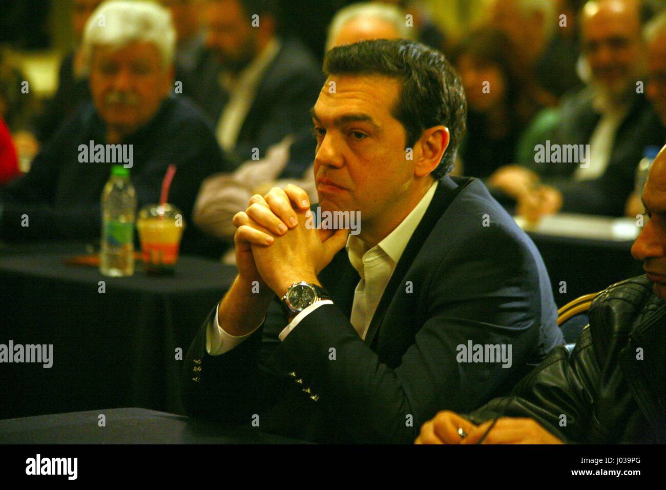 Athen, Griechenland. 9. April 2017. Der griechische Premierminister Alexis Tsipras hält eine Rede auf der Konferenz der politischen Partei Syriza (Koalition der radikalen Linken) in Athen. Bildnachweis: George Panagakis/Pacific Press/Alamy Live-Nachrichten Stockfoto