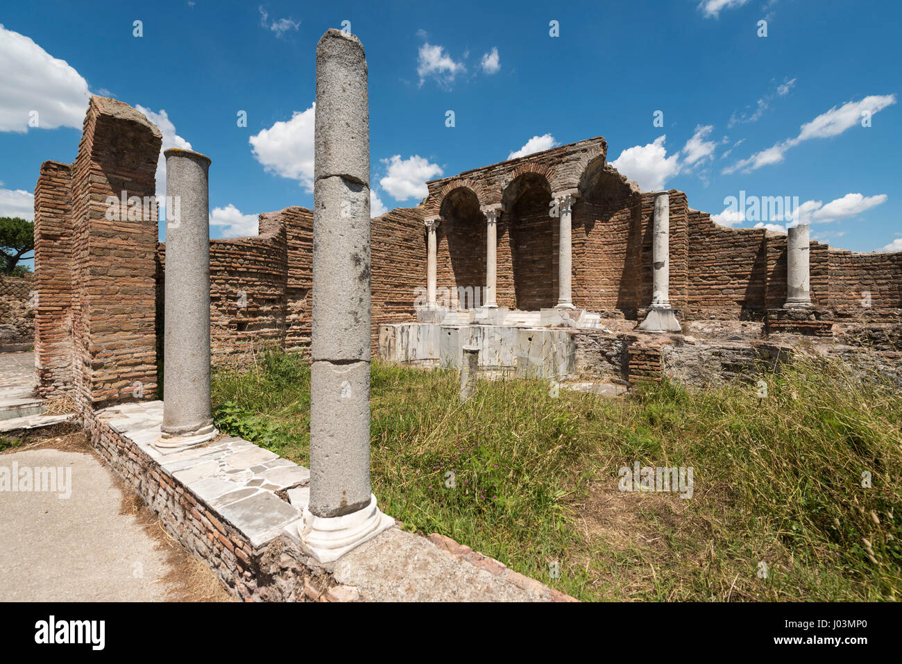 Rom. Italien. Ostia Antica. Haus von Amor & Psyche, Nymphäum. Domus di Amore e Psiche, Nymphäum, Stockfoto